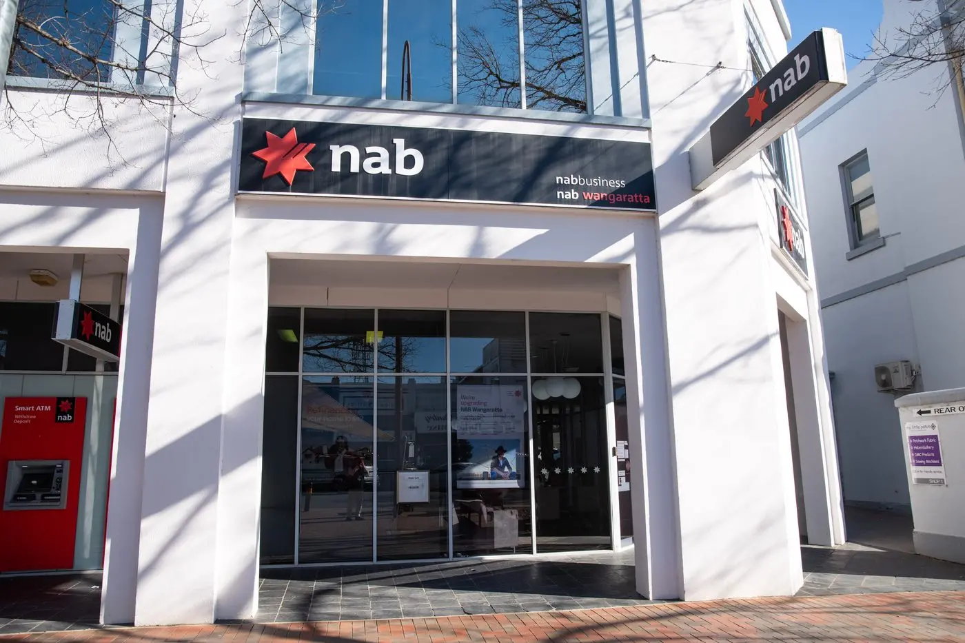 NAB CLOSED: The Wangaratta branch of NAB will be closed until early October while it undergoes a $2.6 million refurbishment. PHOTO: Kurt Hickling 