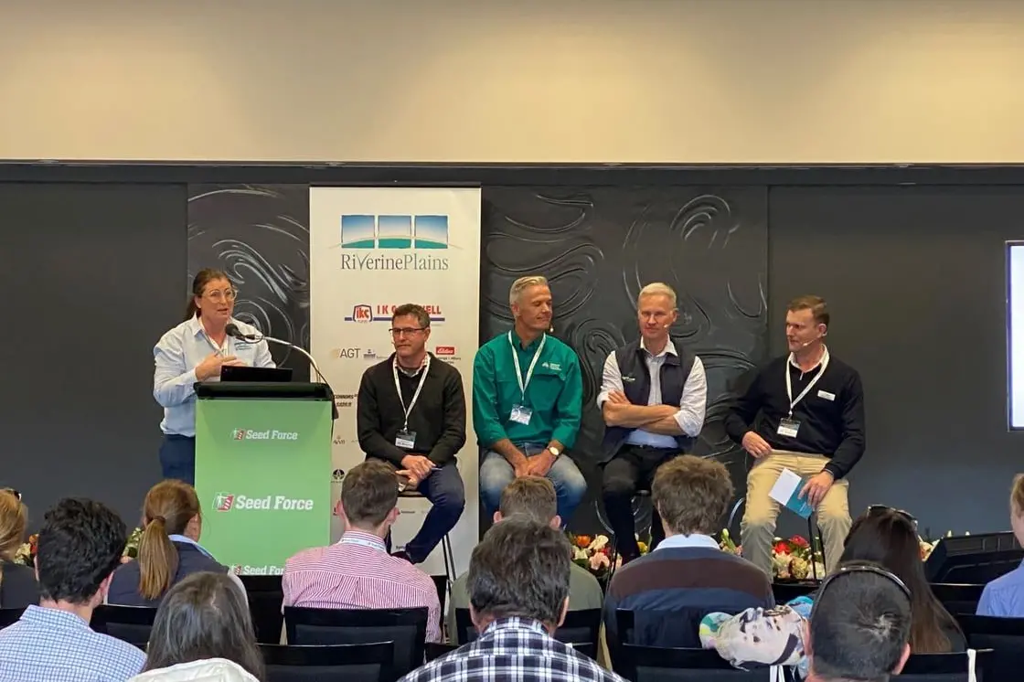 LEARN FROM THE BEST: Catherine Marriott (left) leads a panel discussion at the 2022 Riverine Plains Innovation Expo.