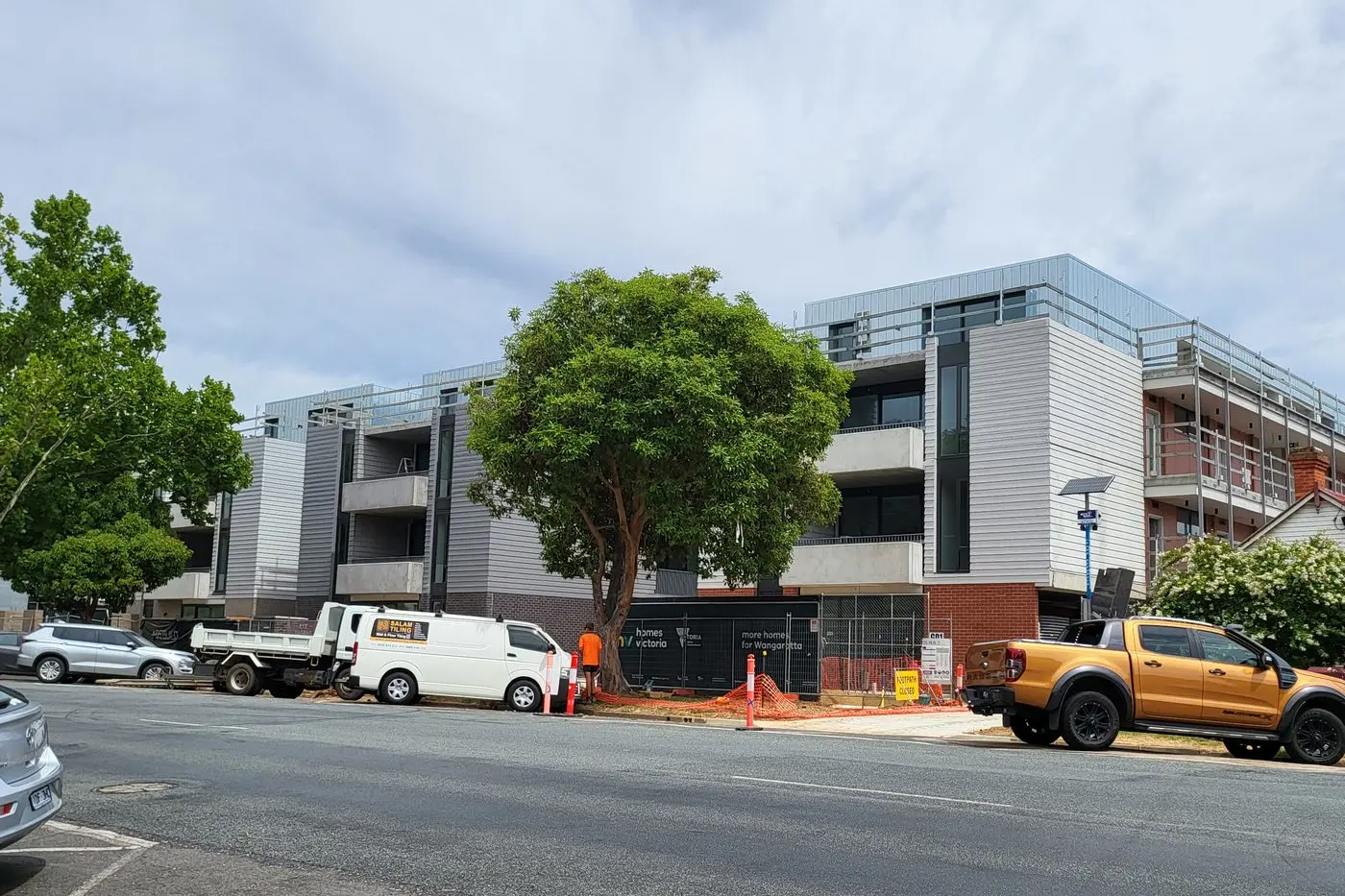 A ROOM WITH A VIEW: 44 apartments on Templeton Street in Wangaratta overlooking the Ovens River redgums are almost complete, with new tenants to move in next month. PHOTO: Steve Kelly
