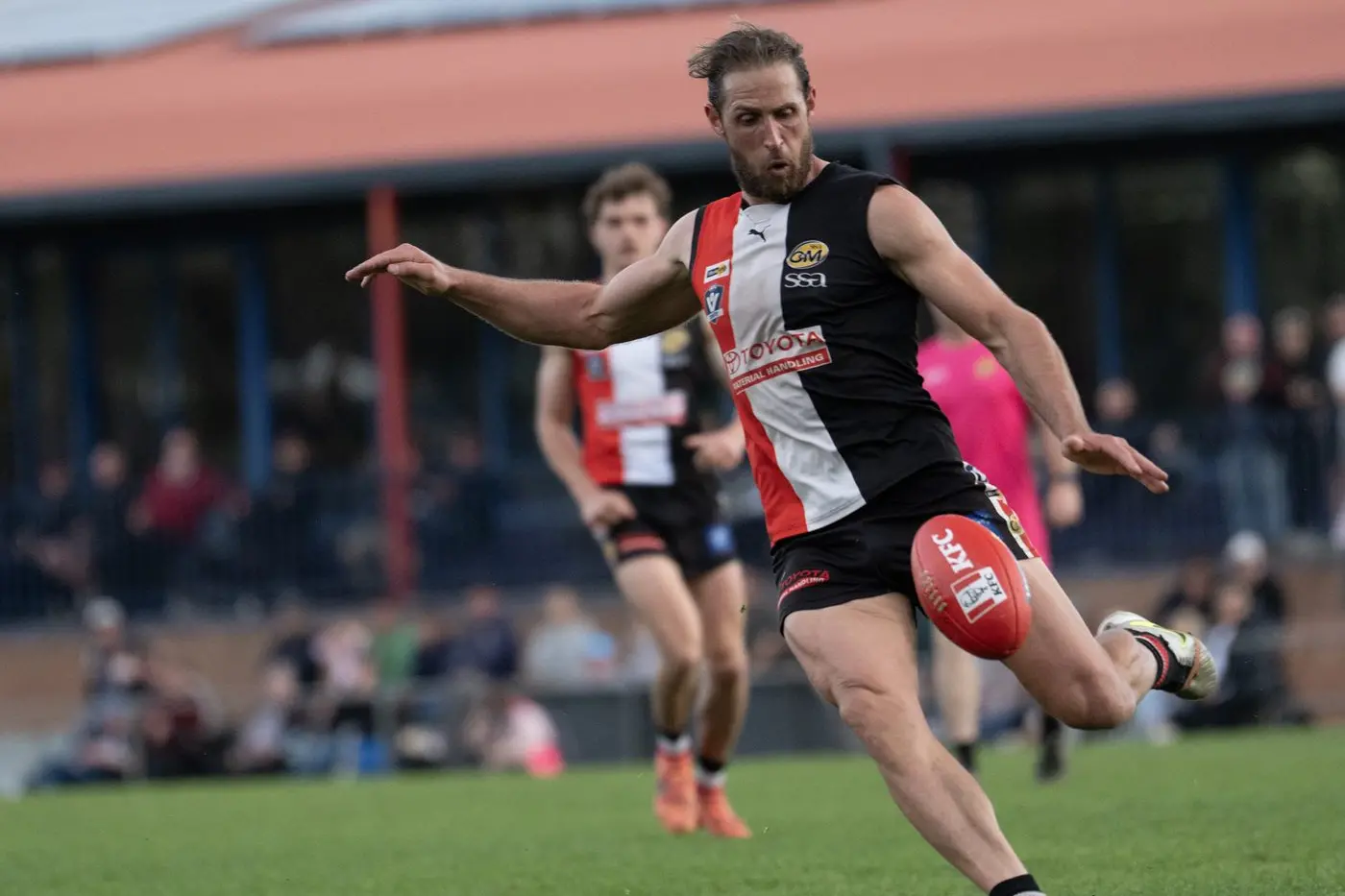 EVERGREEN: Simon Curtis recoded 21 disposals.