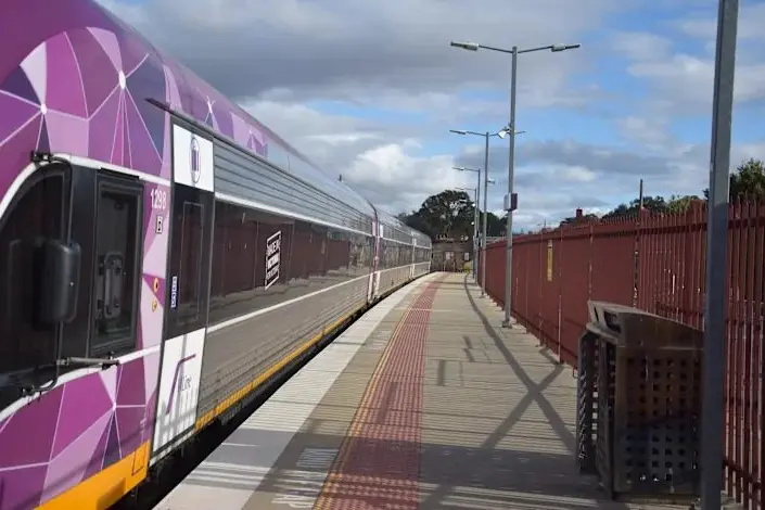 CARRIAGE CAPER: A detached carriage caused a brief halt on the Seymour line on Monday, just a week before many make Father\\u2019s Day travel plans.