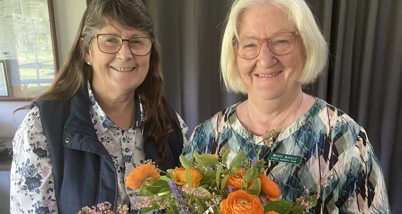 For the love of flowers, let's get our history down