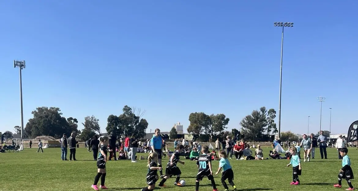 Midfield magic drives Euroa Under-12s soccer team forward