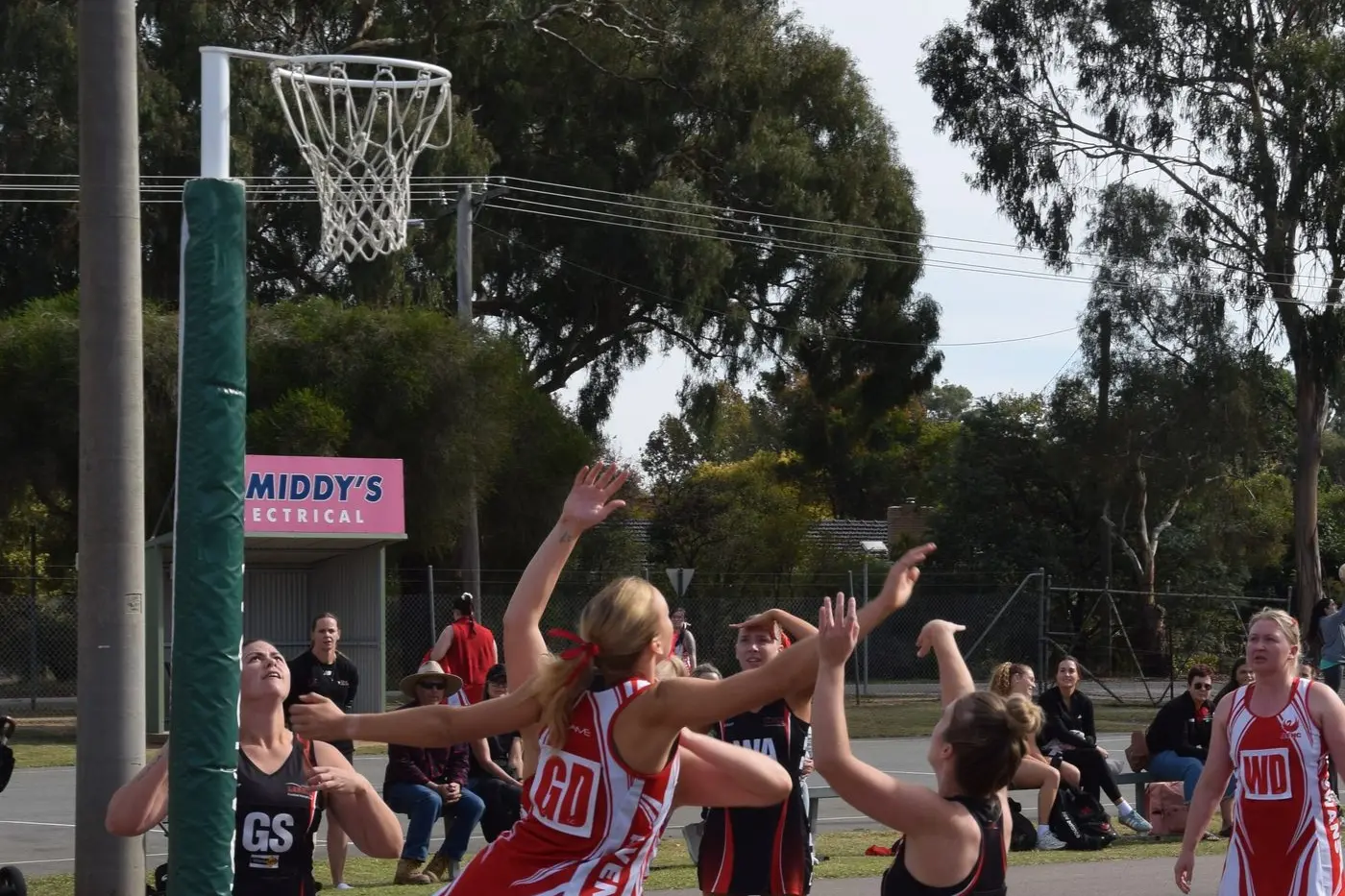 PRESSURE\\'S ON: The Avenel C grade defence kept the pressure on Nagambie all day to run out 44-40 victors. PHOTOS: Andy Wilson.\\n