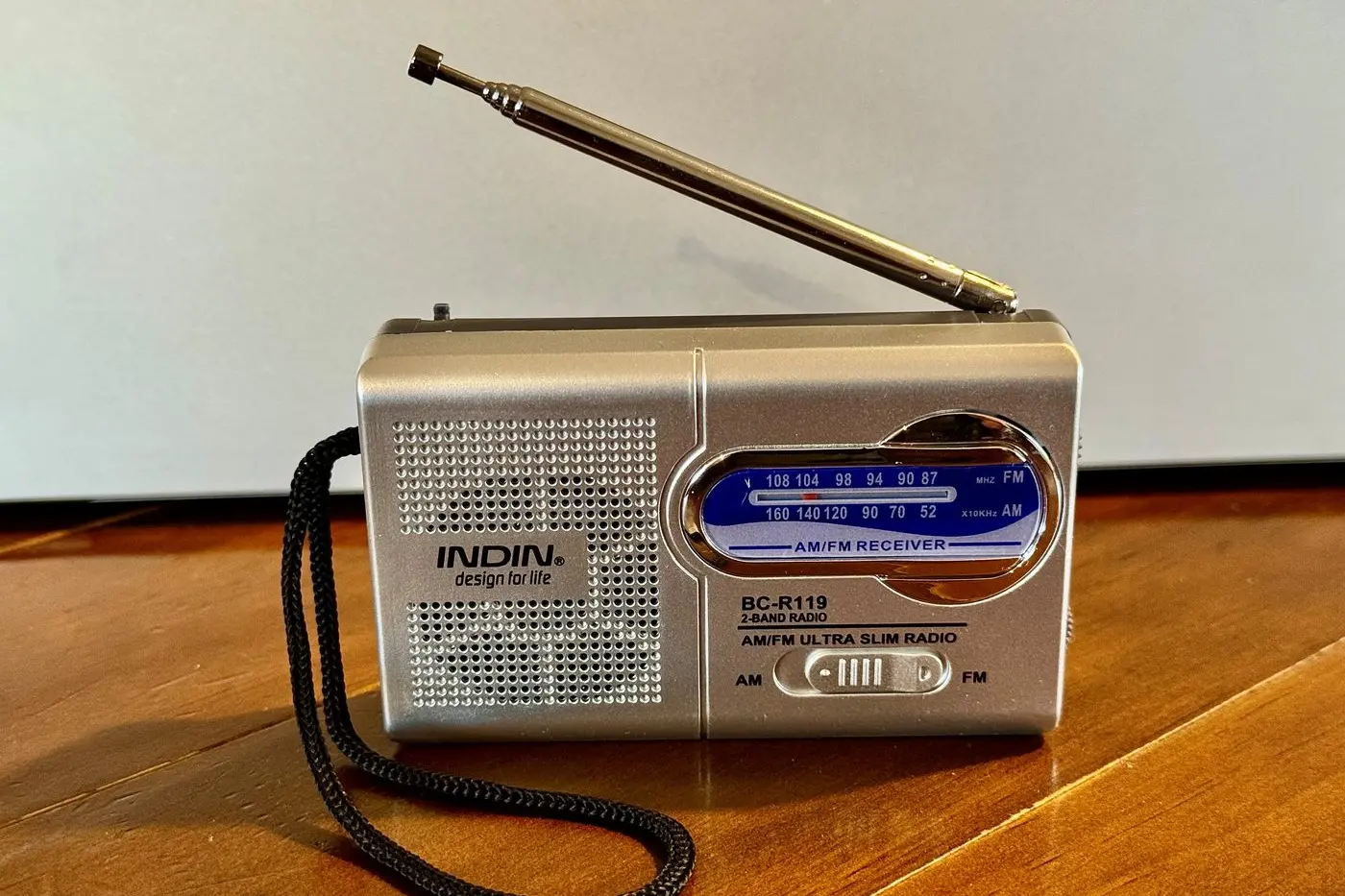 MEMBERSHIP GIFT: Radio Mansfield is offering members free portable AM/FM radios to tune in to the latest emergency information, courtesy of the Bendigo Bank.