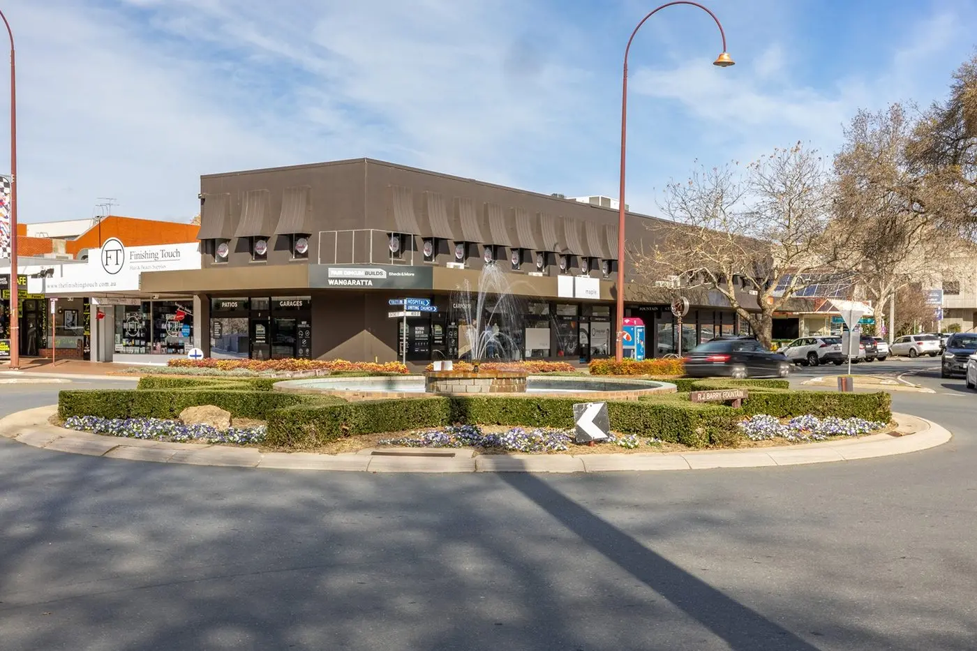 SOLD: The Fountain Centre building at the corner of Ovens and Reid streets has finally sold to a Sydney investor.