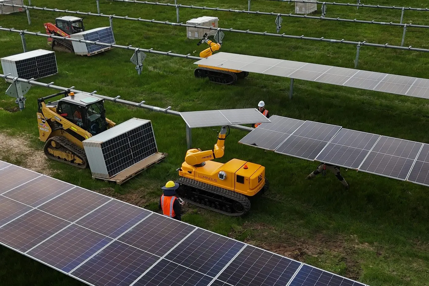 \\'ROB\\' THE BUILDER: Luminous\\' LUMI solar panel installing robot during testing on ENGIE\\'s Goorambat East Solar Farm.