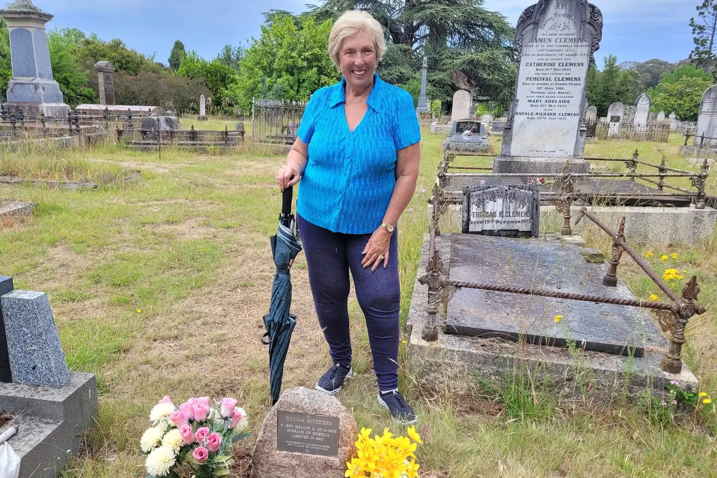 HAPPY: Melbourne\\u2019s Debbie Williams organised a special headstone for her great, great grandfather on her father\\u2019s side for his unmarked grave at the Beechworth Public Cemetery. PHOTOS: Coral Cooksley