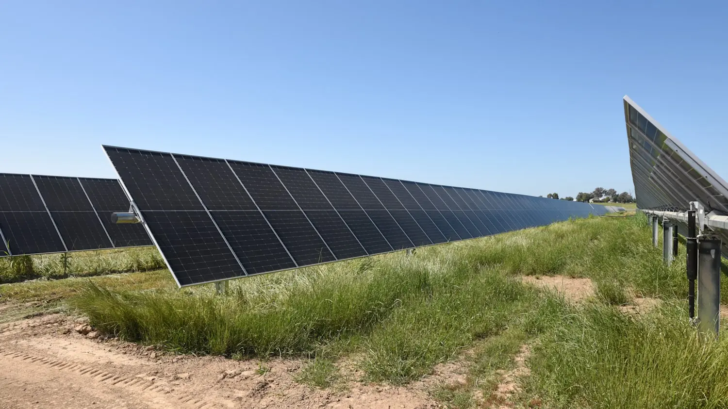 Lead contamination risk from solar panels